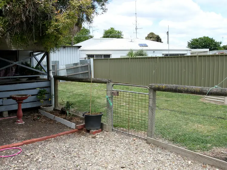 Sixth view of Homely block of units listing, 52 William Street, Alexandra VIC 3714