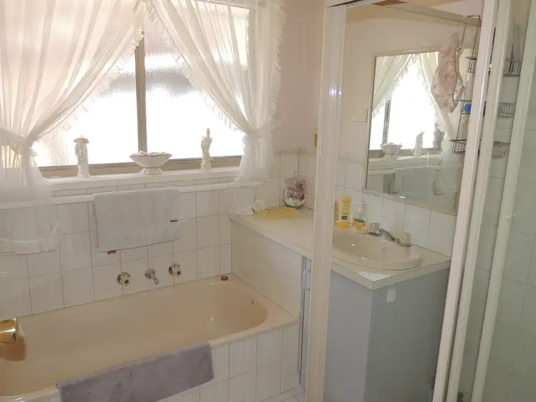 Sixth view of Homely unit listing, Unit 3/1 Gray Street, Swan Hill VIC 3585