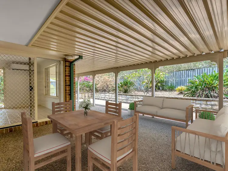 6 Papara Street, Pacific Pines QLD 4211