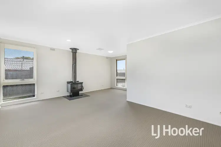 Sixth view of Homely house listing, 3 Wycombe Rise, Hampton Park VIC 3976
