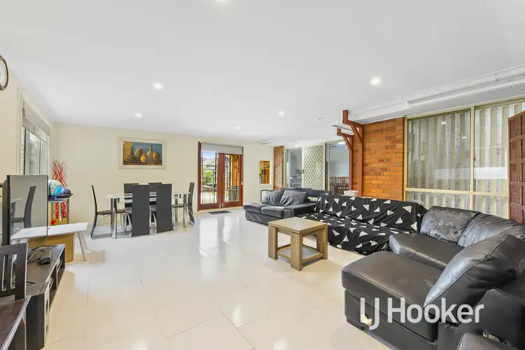 Sixth view of Homely house listing, 33 Redwood Avenue, Hampton Park VIC 3976