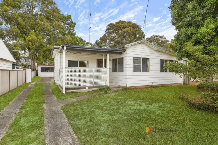 Main view of Homely house listing, 28 Tenth Avenue, Budgewoi NSW 2262