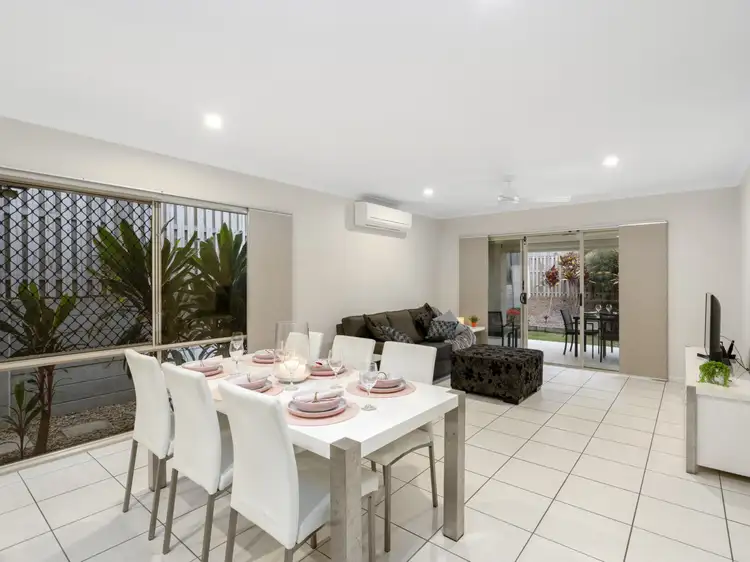 23 Mountain View Parade, Maudsland QLD 4210