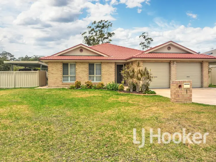 1 Hogbin Crescent, Sanctuary Point NSW 2540