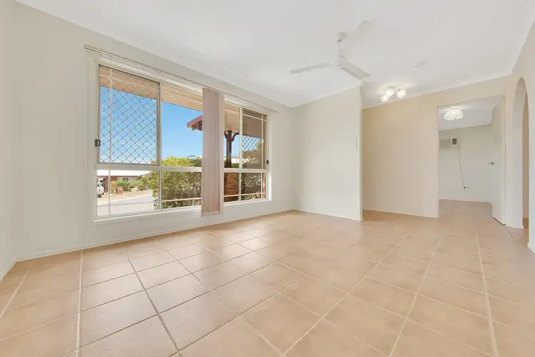 Seventh view of Homely house listing, 4 Fairbairn Place, Clinton QLD 4680