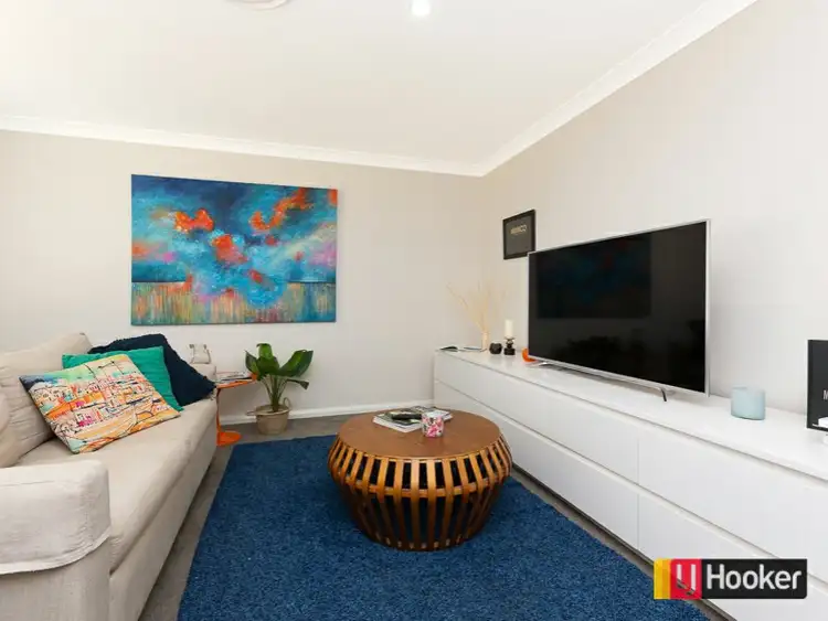 Sixth view of Homely house listing, 19 Peak Drive, Hillvue NSW 2340