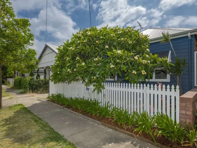 31 Girling Street, Islington NSW 2296
