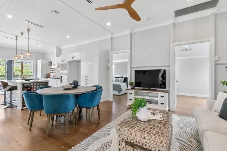 3 Percival Terrace, Holland Park QLD 4121