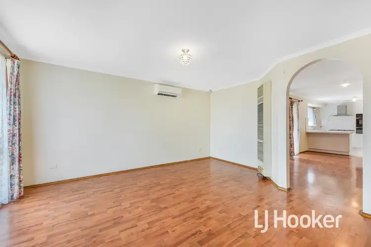 Second view of Homely house listing, 2 Rosalie Court, Hampton Park VIC 3976