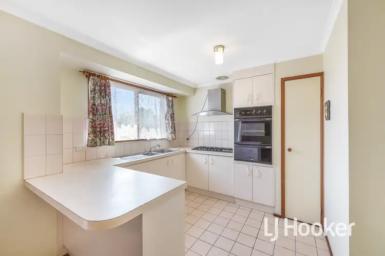 Third view of Homely house listing, 2 Rosalie Court, Hampton Park VIC 3976