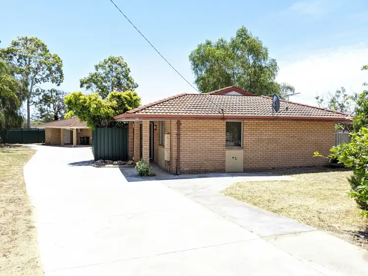 42 Ipswich Crescent, Girrawheen WA 6064