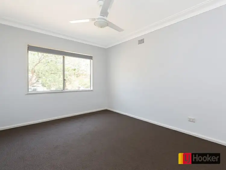 Sixth view of Homely house listing, 85 Oak Street, Hillvue NSW 2340