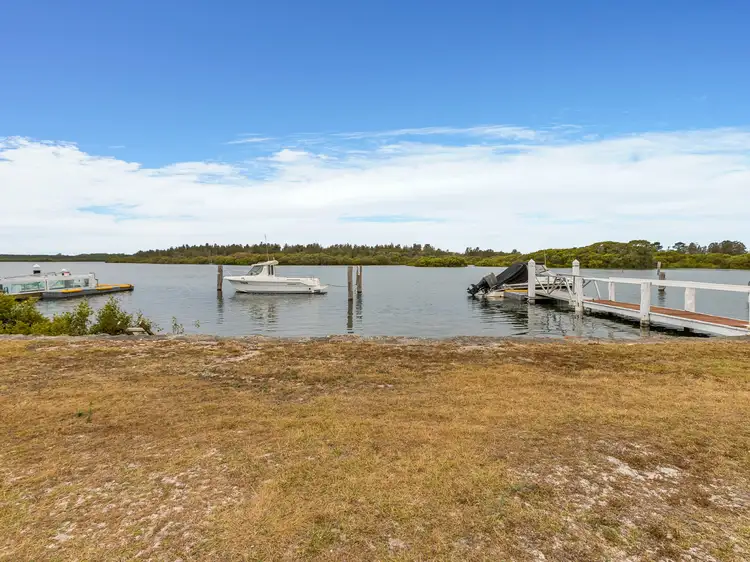 Main view of Homely unit listing, 1/4 Jacob Street, Tea Gardens NSW 2324