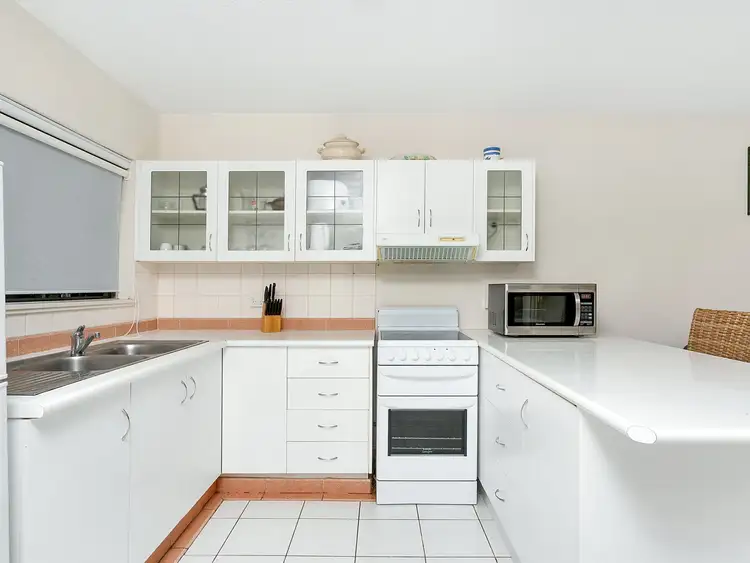 Fourth view of Homely unit listing, Unit 1/81-87 Guide Street, Clifton Beach QLD 4879