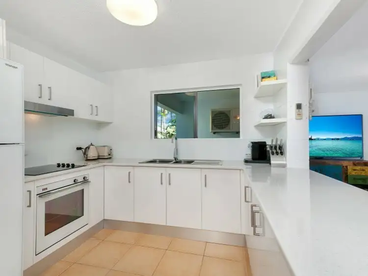 3/22-24 Rutherford Street, Yorkeys Knob QLD 4878