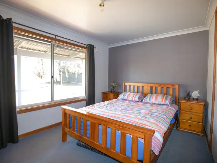 Fifth view of Homely house listing, 10 Tasman Street, Oberon NSW 2787