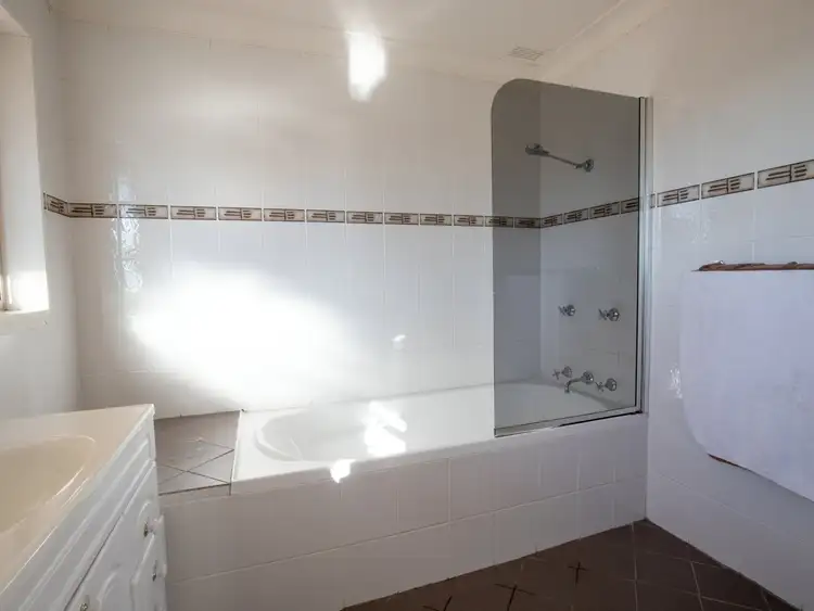 Sixth view of Homely house listing, 10 Tasman Street, Oberon NSW 2787