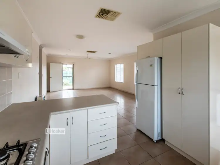 Seventh view of Homely unit listing, 11/111 Cromwell Drive, Desert Springs NT 870