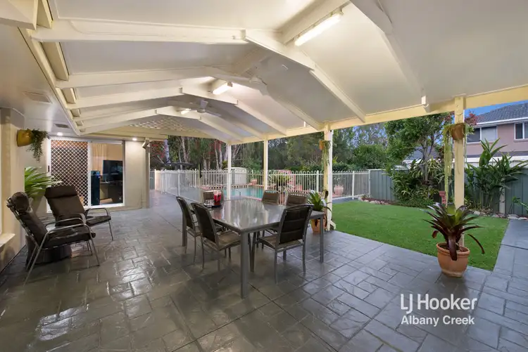 10 Saraband Drive, Eatons Hill QLD 4037