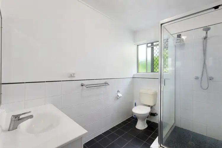 Fifth view of Homely apartment listing, 4/58 Crest Street, Mount Gravatt East QLD 4122