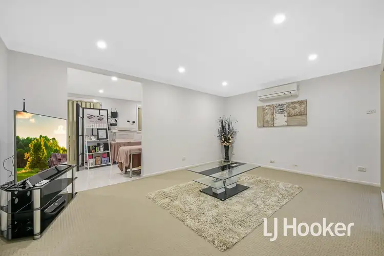 Fourth view of Homely house listing, 49 Navarre Drive, Cranbourne West VIC 3977