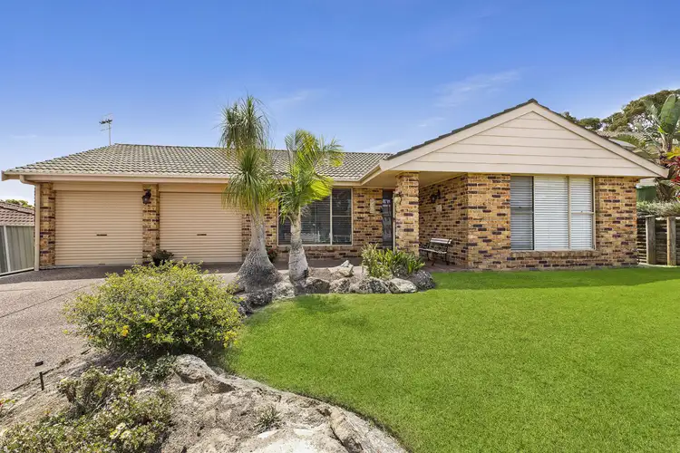 14 Morley Avenue, Bateau Bay NSW 2261