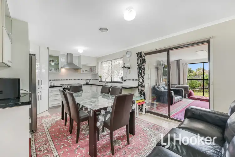 Fourth view of Homely house listing, 3 Medinah Rise, Hampton Park VIC 3976
