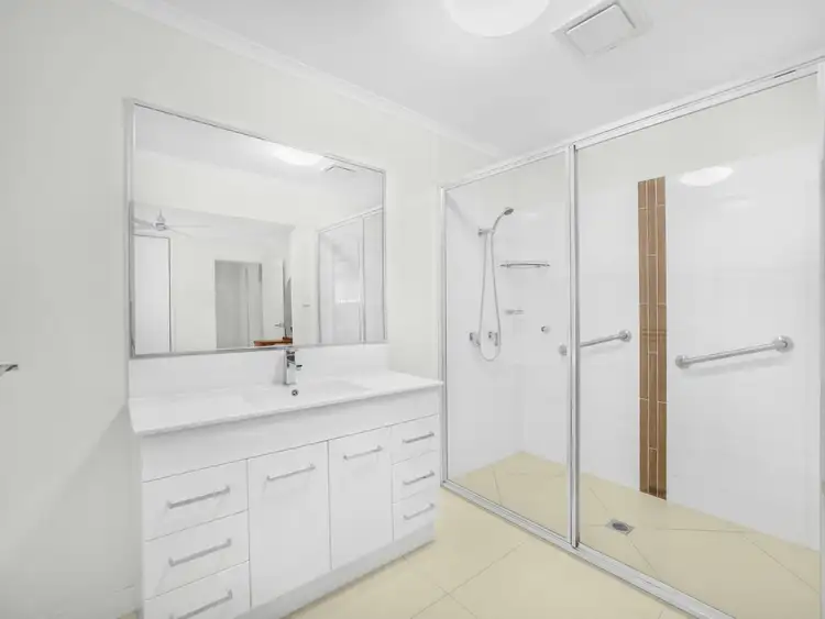 Sixth view of Homely house listing, 1/46 Little Street, Manunda QLD 4870