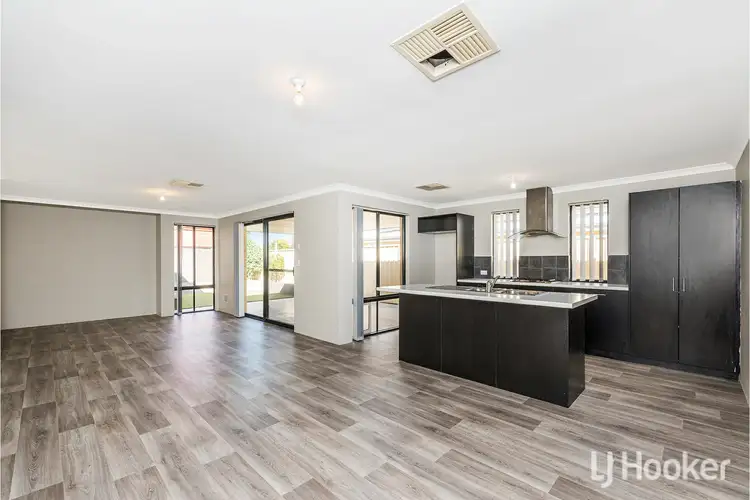 14 Mortlock Cove, Gosnells WA 6110