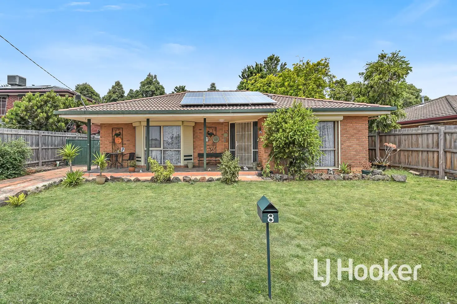 Main view of Homely house listing, 8 Jasper Court, Hampton Park VIC 3976