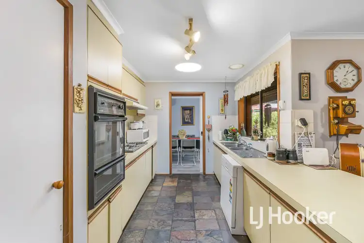 Third view of Homely house listing, 8 Jasper Court, Hampton Park VIC 3976