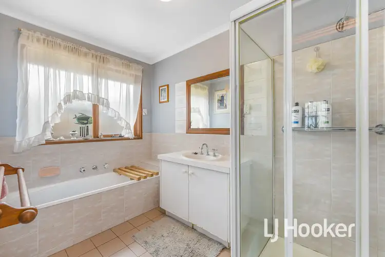 Fourth view of Homely house listing, 8 Jasper Court, Hampton Park VIC 3976