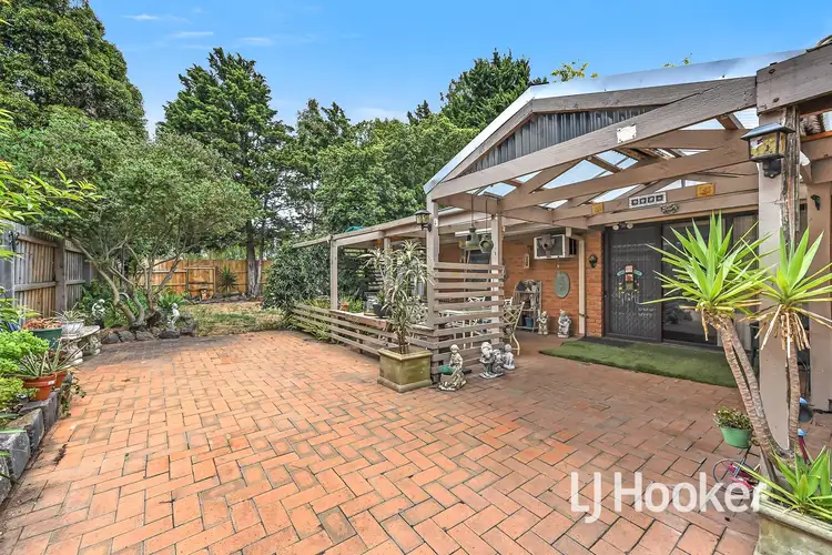 Fifth view of Homely house listing, 8 Jasper Court, Hampton Park VIC 3976