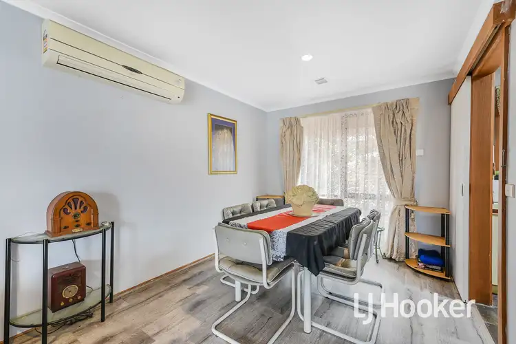 Sixth view of Homely house listing, 8 Jasper Court, Hampton Park VIC 3976
