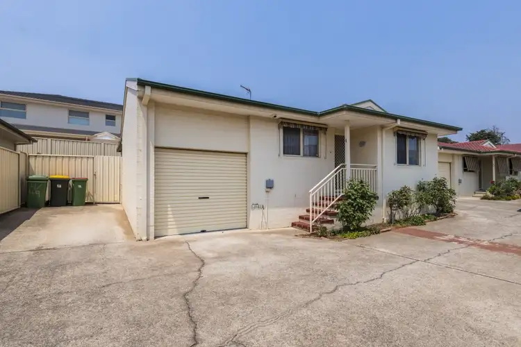 Main view of Homely townhouse listing, 4/49 Erin Street, Queanbeyan NSW 2620