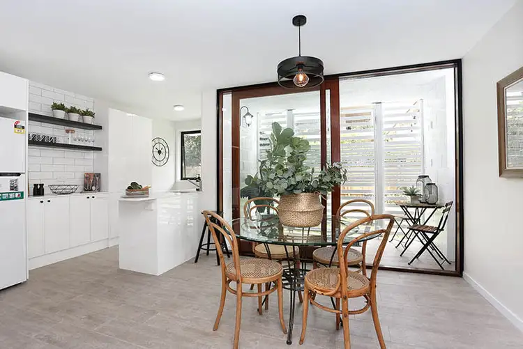 Second view of Homely house listing, 2/32 London Road, Clayfield QLD 4011