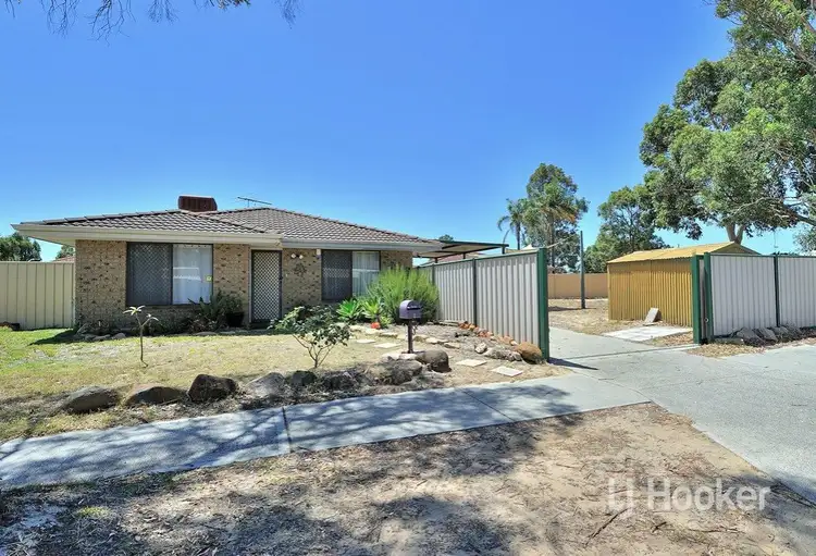Fourth view of Homely house listing, 2 Mockeridge Circuit, Middle Swan WA 6056
