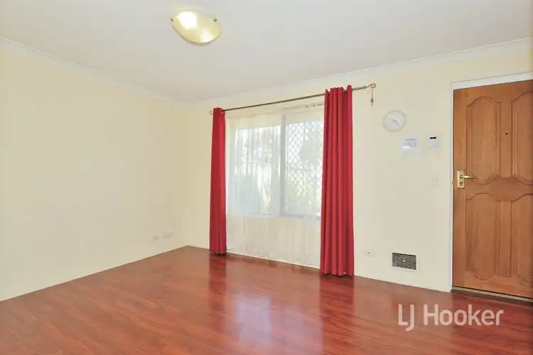 Sixth view of Homely house listing, 2 Mockeridge Circuit, Middle Swan WA 6056