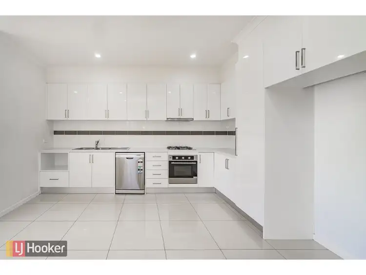 Fifth view of Homely townhouse listing, 7 Champion Parade, Craigieburn VIC 3064