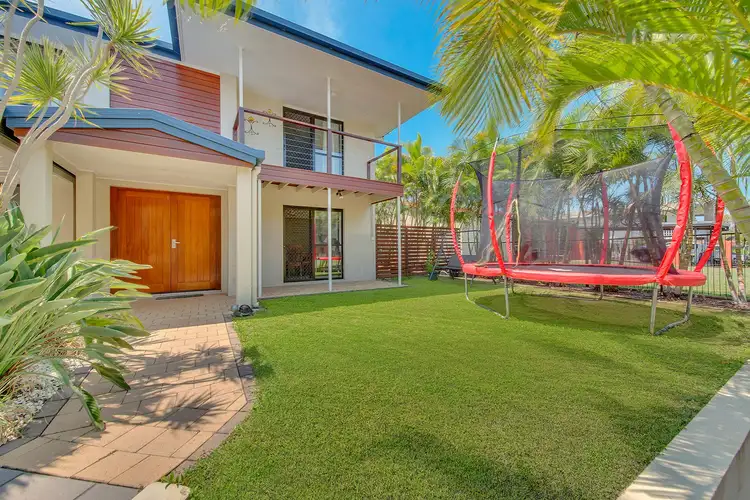 33 Aramac Drive, Clinton QLD 4680