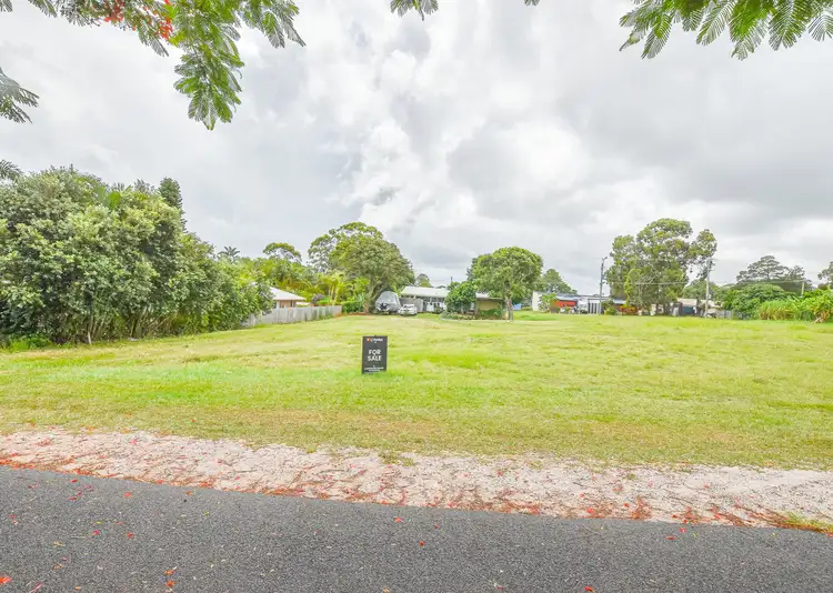 7 Laurel St, Russell Island QLD 4184