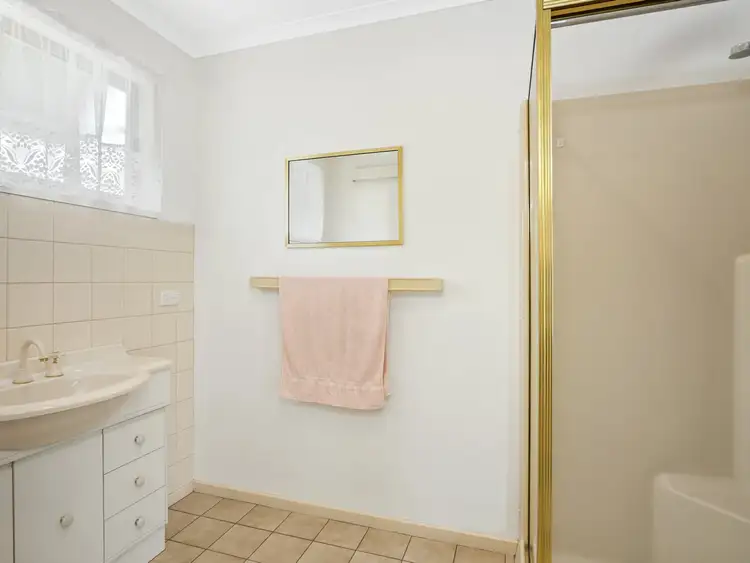 Fifth view of Homely unit listing, Unit 2/46 Carolanne Drive, Drysdale VIC 3222