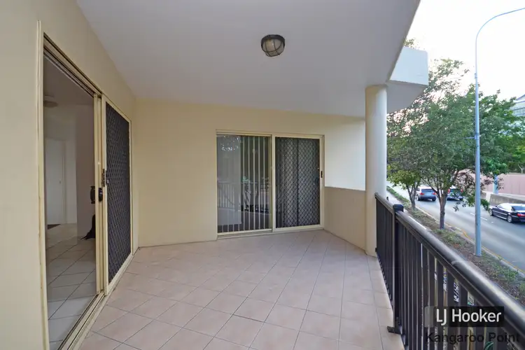 Seventh view of Homely unit listing, 4/15 Rawlins Street, Kangaroo Point QLD 4169