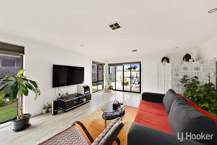 Second view of Homely house listing, 39 Bill Ferguson Circuit, Bonner ACT 2914
