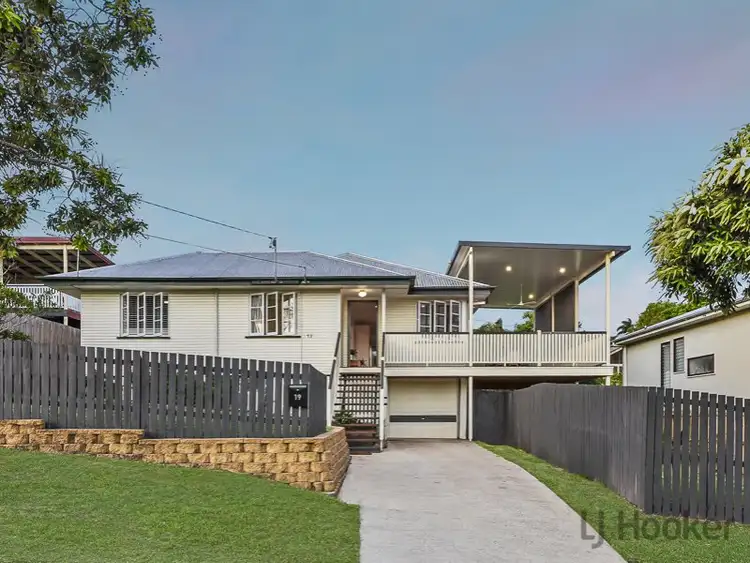 19 Allowrie Street, Stafford QLD 4053