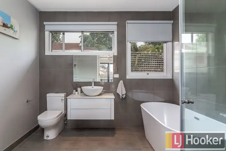 Fifth view of Homely unit listing, 1/8 Owen Street, Boronia VIC 3155