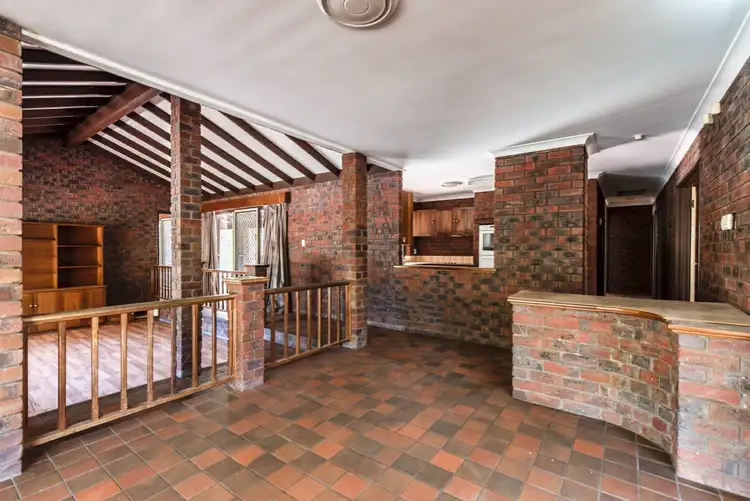 Sixth view of Homely house listing, 27 Canter Court, Orange Grove WA 6109