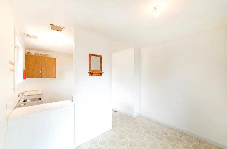 Sixth view of Homely house listing, 11 Bunton Place, Holt ACT 2615