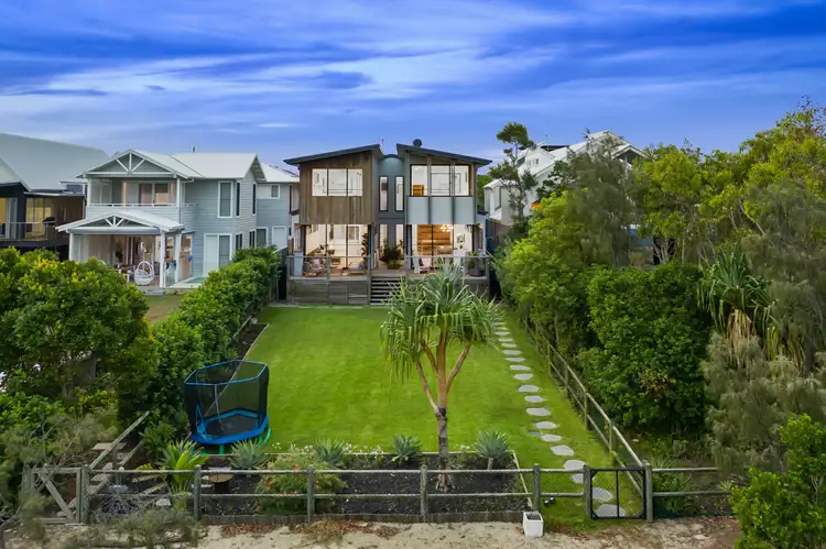 8 Eclipse Lane, Casuarina NSW 2487