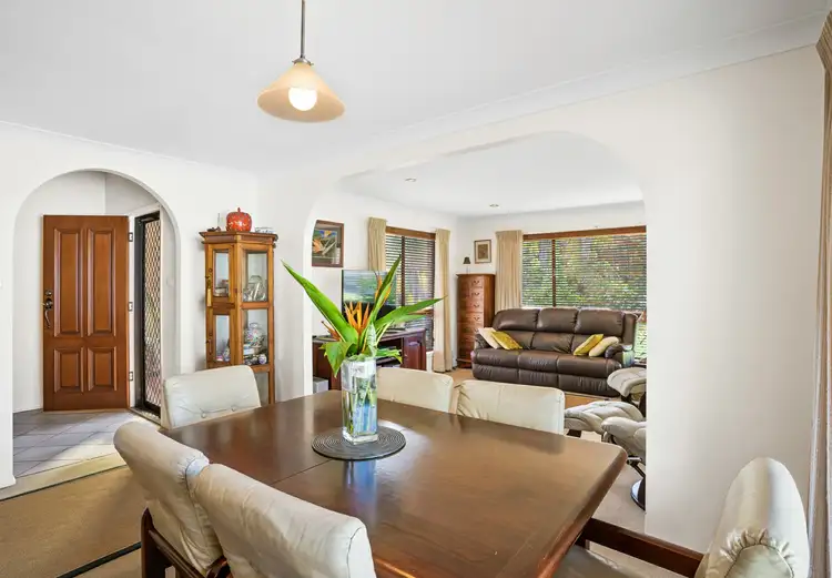 Sixth view of Homely house listing, 8 Tindara Avenue, Ocean Shores NSW 2483